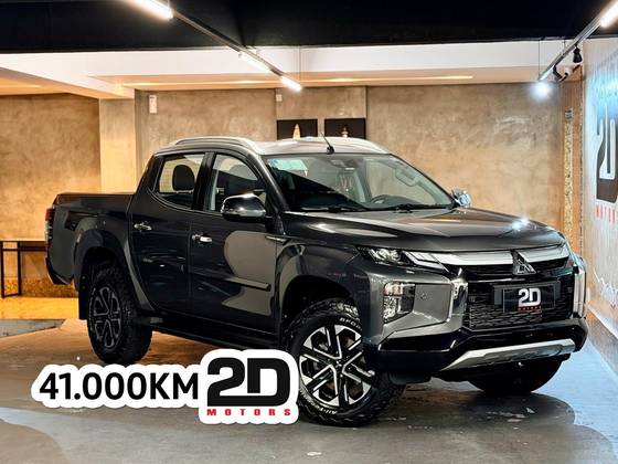 MITSUBISHI L200 TRITON 2.4 16V TURBO DIESEL SPORT HPE-S CD 4P 4X4 AUTOMÁTICO MITSUBISHI L200 TRITON 2.4 16V TURBO DIESEL SPORT HPE-S CD 4P 4X4 AUTOMÁTICO